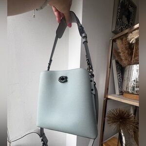 Coach Gray Shoulder Bag with Sleek Design